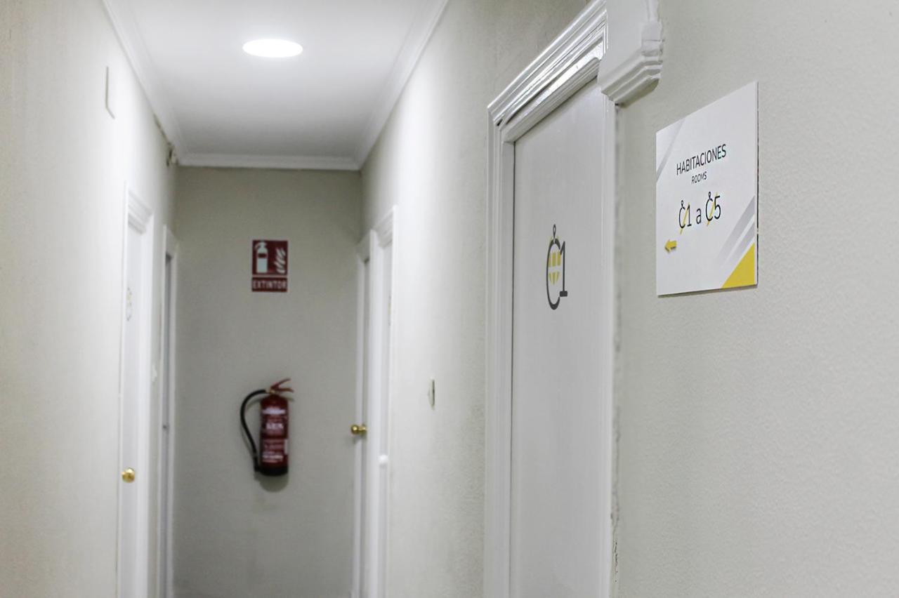 Hotel Restaurante Via Sevilla - Cadiz By Ma 22 Puntos El Cuervo  Eksteriør bilde