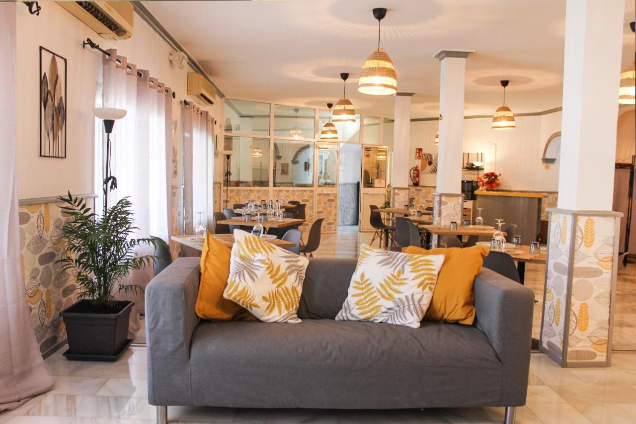 Hotel Restaurante Via Sevilla - Cadiz By Ma 22 Puntos El Cuervo  Eksteriør bilde
