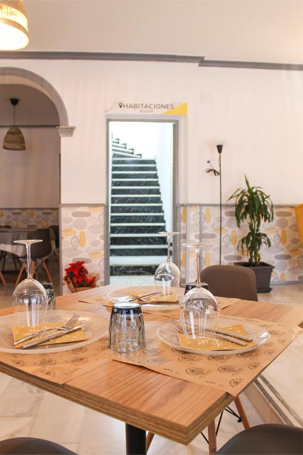 Hotel Restaurante Via Sevilla - Cadiz By Ma 22 Puntos El Cuervo  Eksteriør bilde